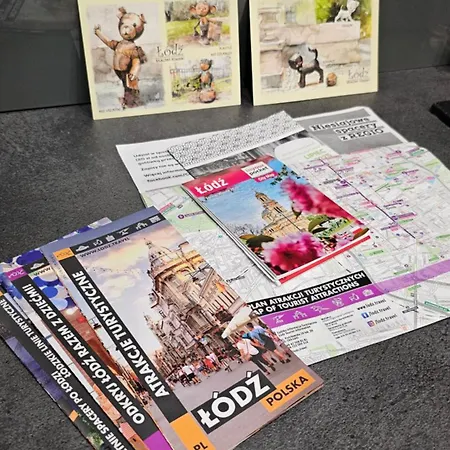 Apartament Pod Muralem